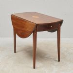 1562 9249 DROP-LEAF TABLE